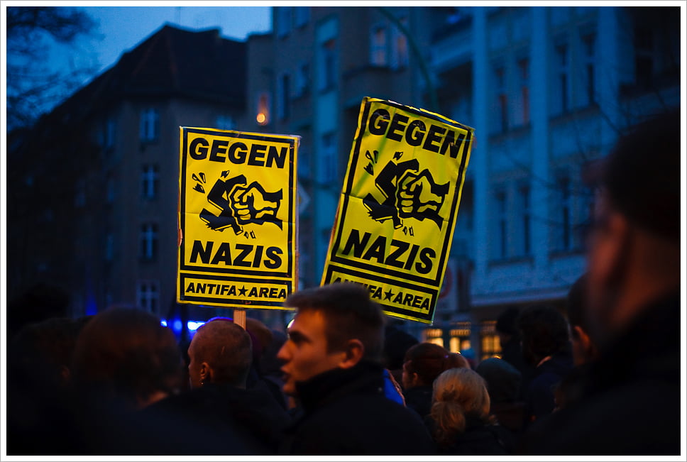 Kundgebung in Berlin: Gemeinsam gegen Nazis